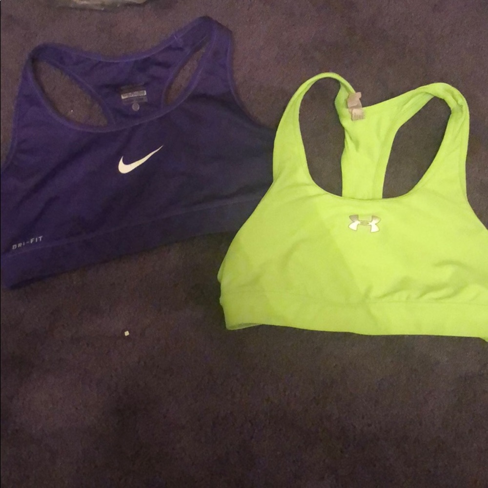 2 sports bras